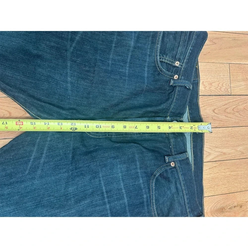 Dark wash Levi's 511‎ straight leg jeans W36 L32